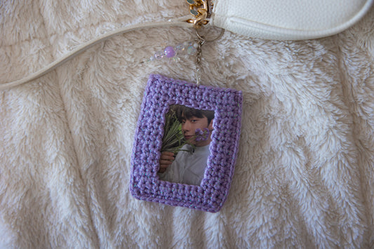 Twinkling Crocheted Photocard Holder (Lilac)